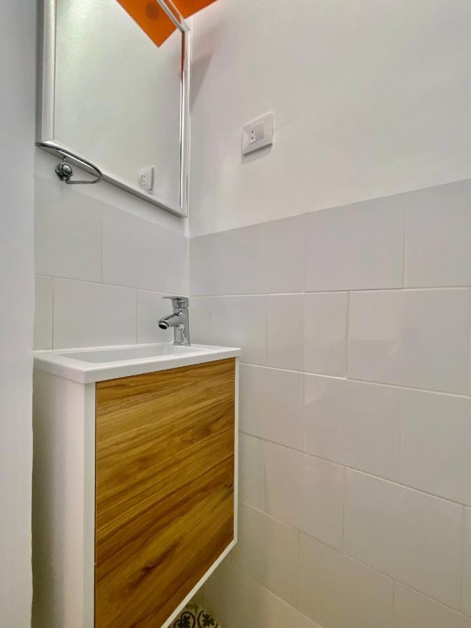 Apartament Charming Lavapies Madryt Zewnętrze zdjęcie